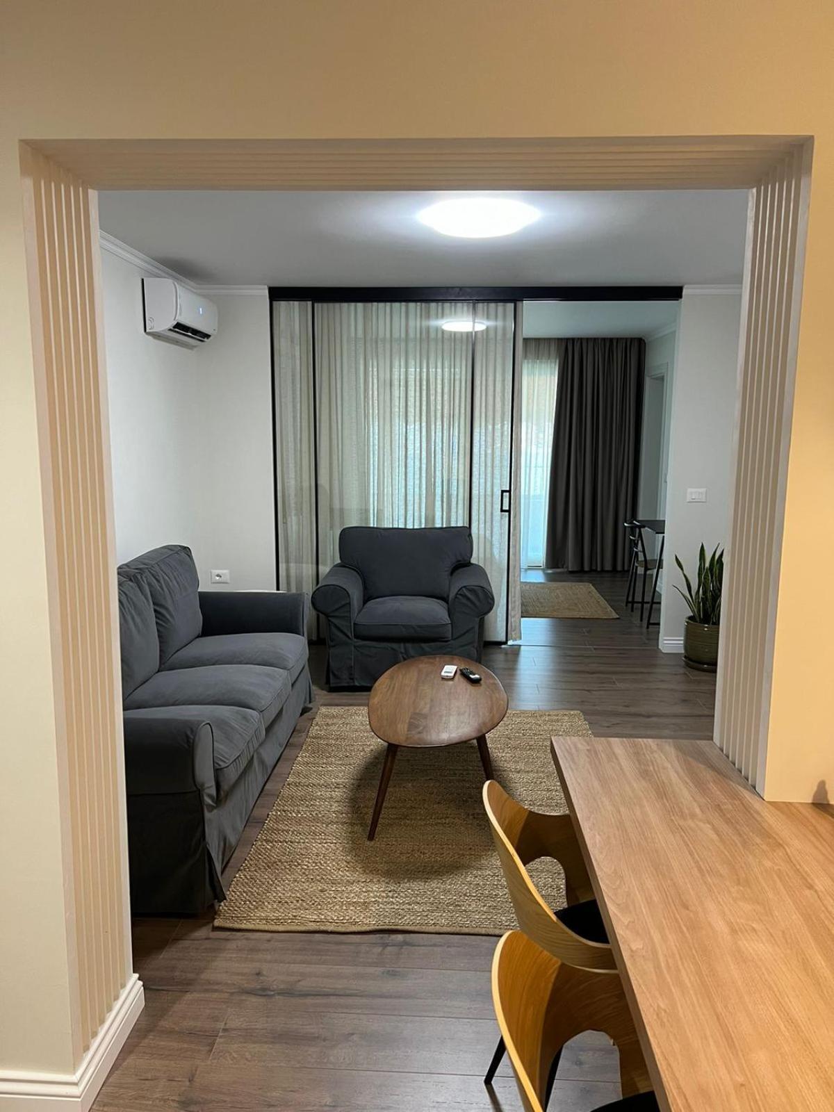 Anna'S Blloku Apartment Tirana Exteriör bild